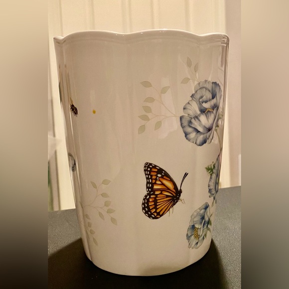 LENOX Butterfly Meadow Utensils Holder - Picture 3 of 5